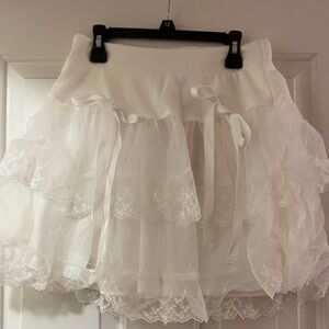 SHEIN Elegant White Layered Skirt